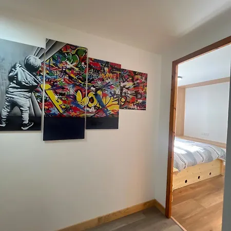 De 100m2 Dans Un דירה Jarrier